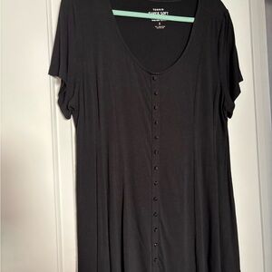 Torrid Black Button-Down Short Sleeve Top